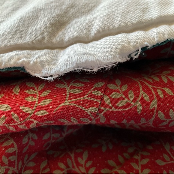 Vintage Holiday Quilt Homemade Christmas Trees Green Red Cream 90inx95in CALLOUT - Picture 4 of 7